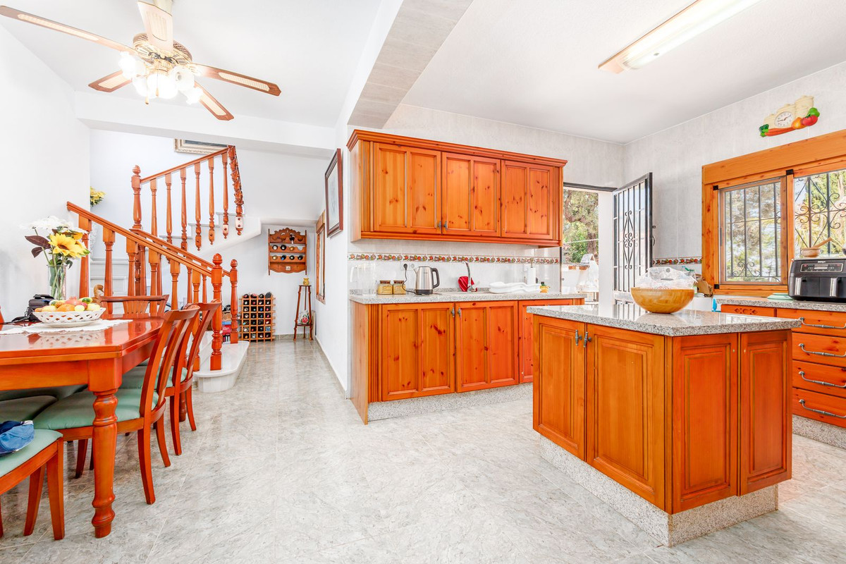 Huis te koop in Alhaurín el Grande | 6 slaapkamers H5412184