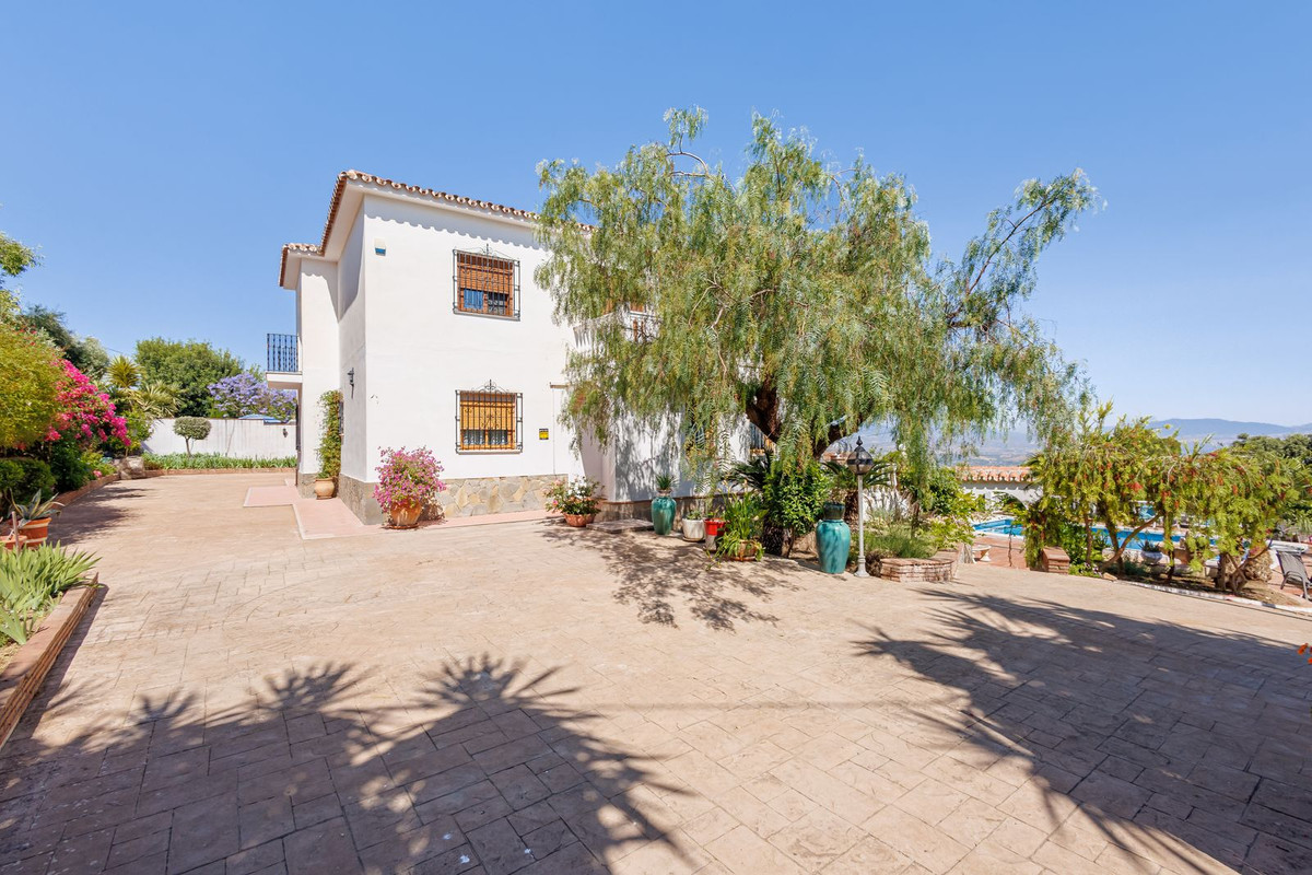 Huis te koop in Alhaurín el Grande | 6 slaapkamers H5412184