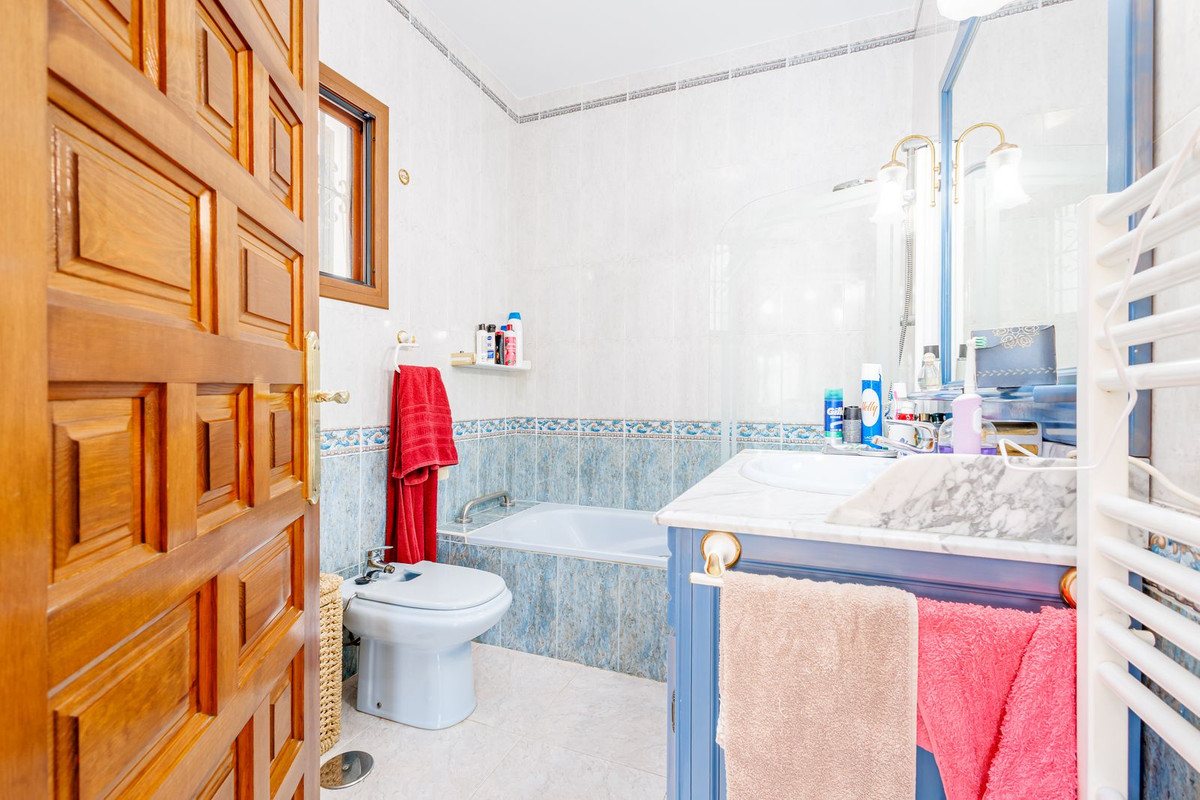 Huis te koop in Alhaurín el Grande | 6 slaapkamers H5412184