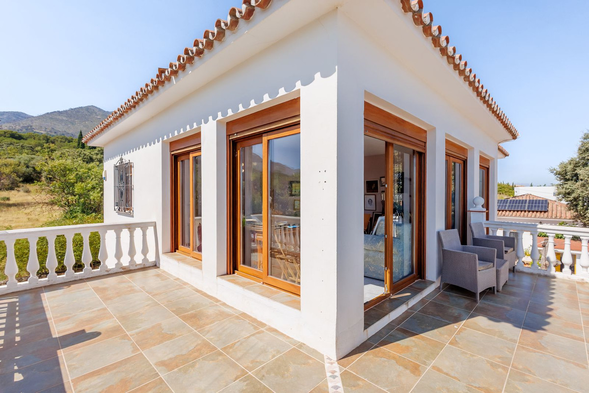 Huis te koop in Alhaurín el Grande | 6 slaapkamers H5412184