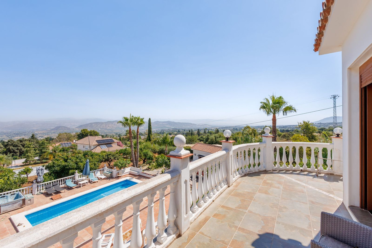 Huis te koop in Alhaurín el Grande | 6 slaapkamers H5412184