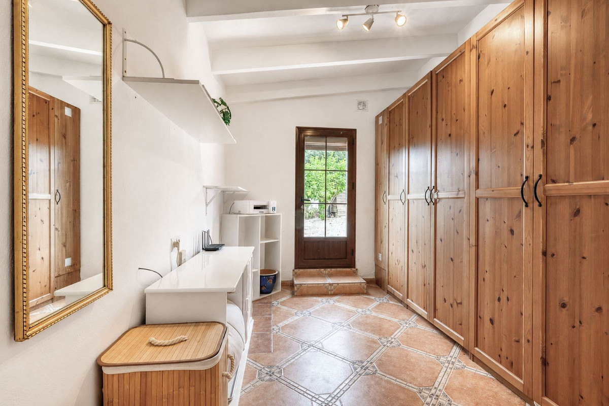 Property main view 14