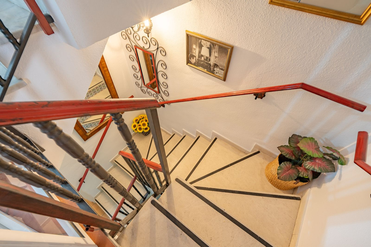 Huis te koop in Alhaurín el Grande | 4 slaapkamers H5459665