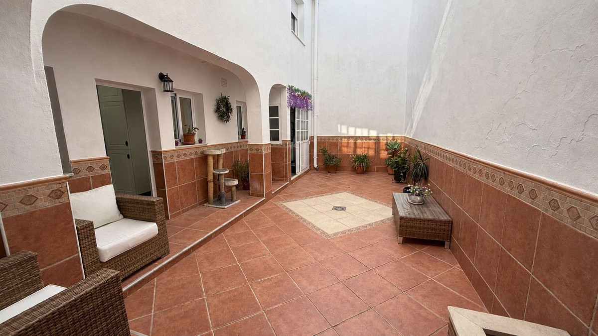 Huis te koop in Alhaurín el Grande | 7 slaapkamers H5463871