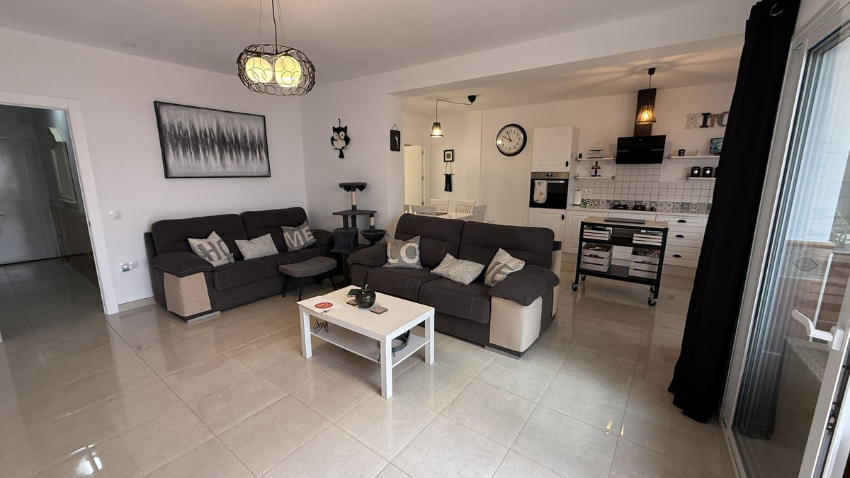 Huis te koop in Alhaurín el Grande | 7 slaapkamers H5463871