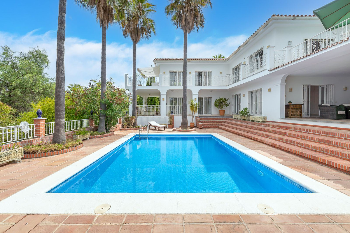 Huis te koop in Alhaurín el Grande | 4 slaapkamers H5468374