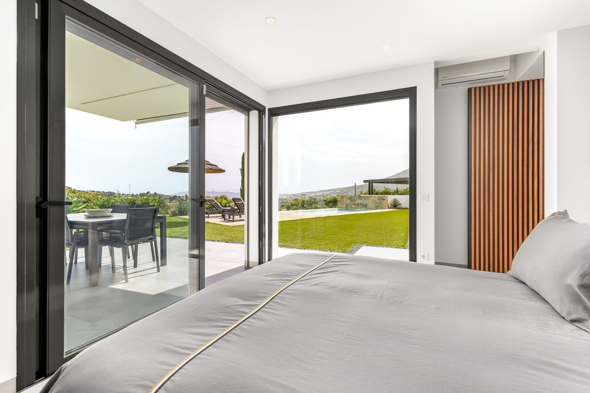 Property main view 33