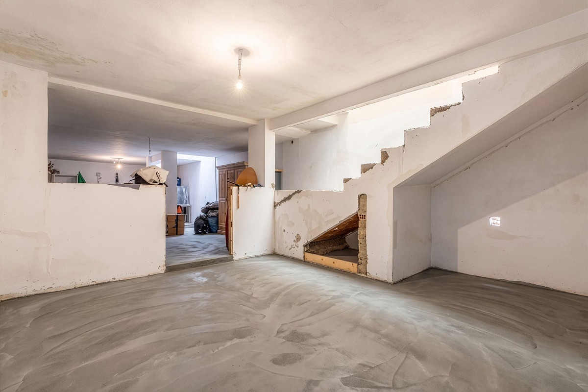 Property main view 30