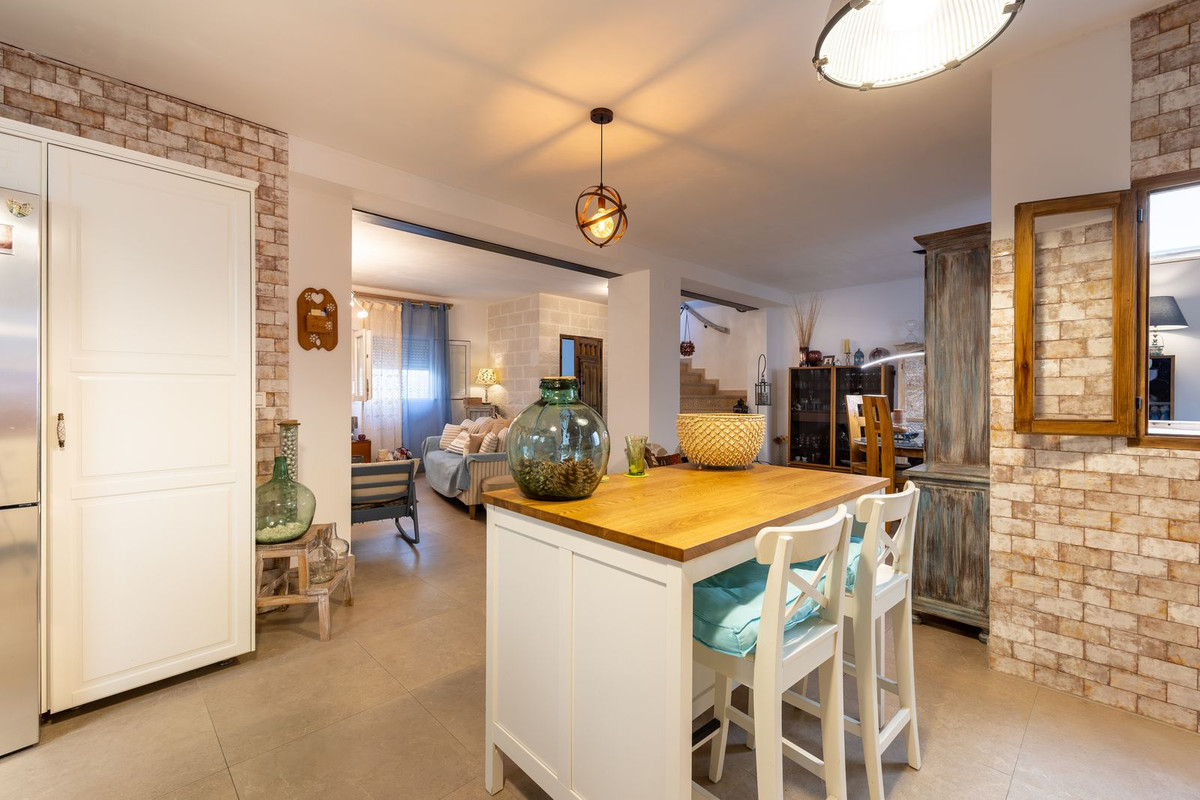 Property main view 4