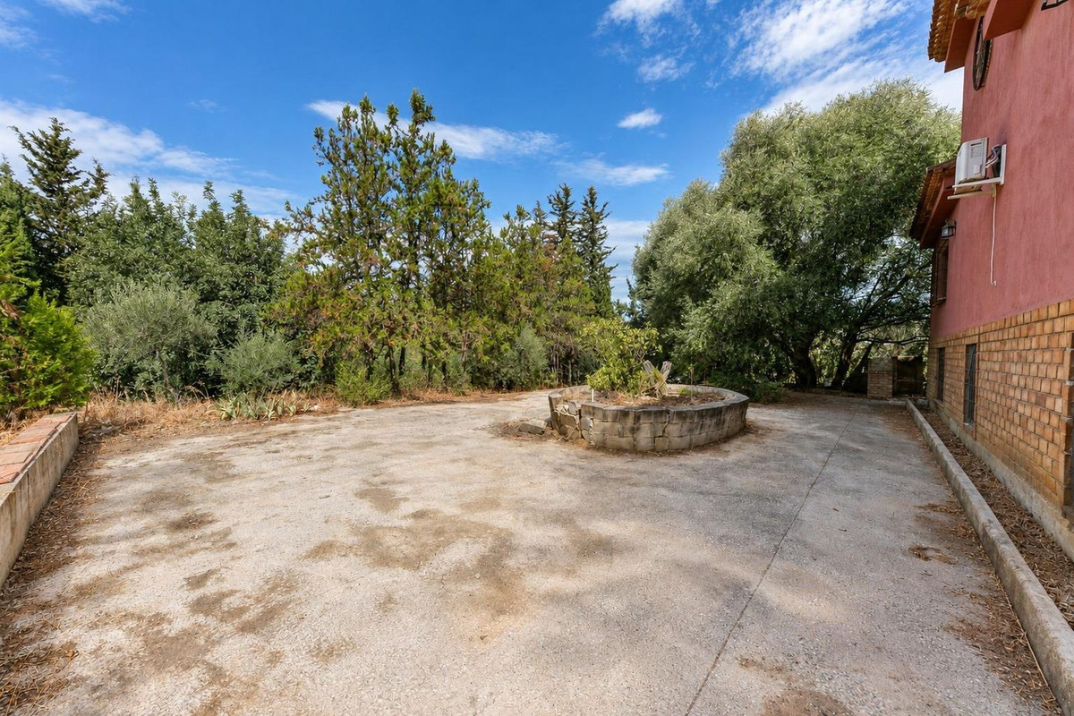 Property main view 36