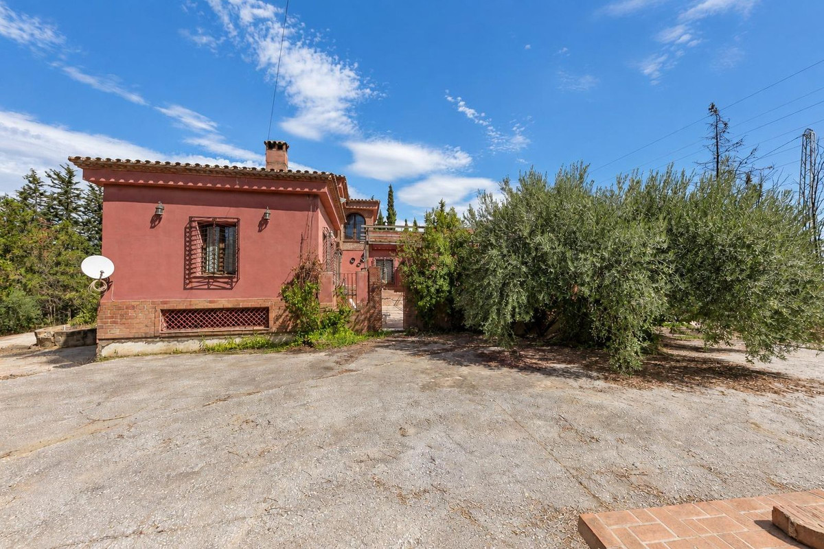 Property main view 40