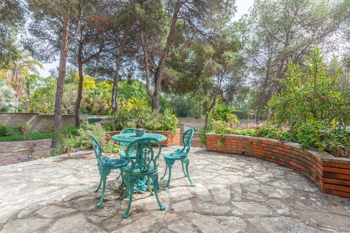 Property main view 44