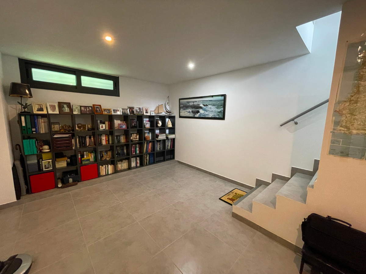 Property main view 38