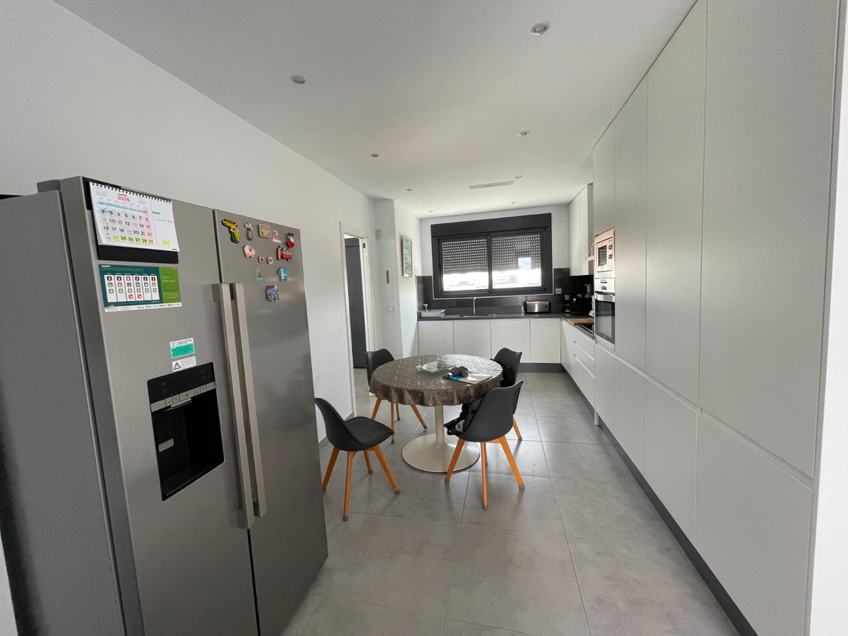 Property main view 46