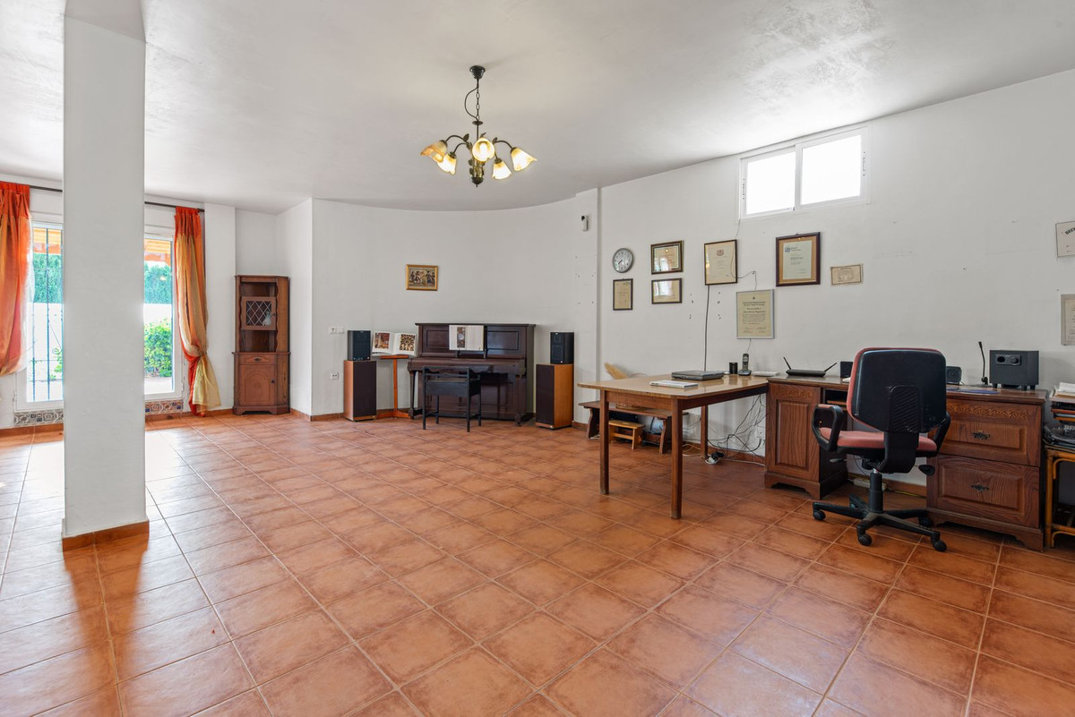 Property main view 36