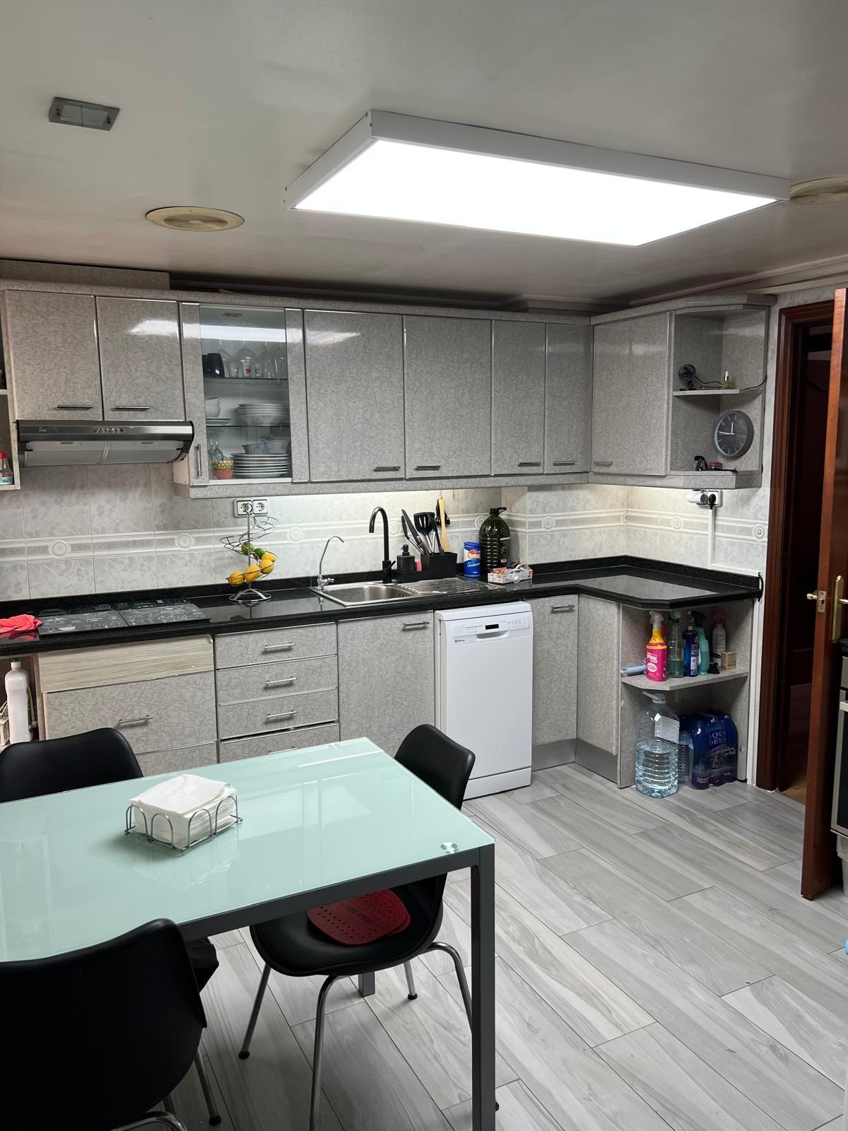 Appartement te koop in Alicante | 3 slaapkamers H5300764