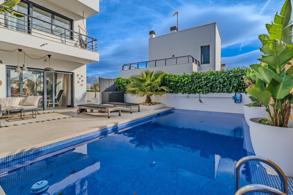 Huis te koop in Alicante | 7 slaapkamers H5303047