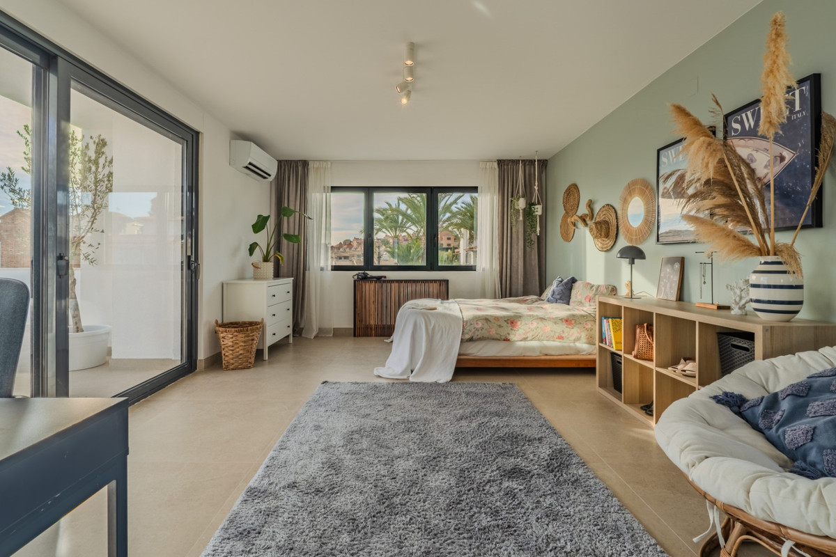 Huis te koop in Alicante | 7 slaapkamers H5303047