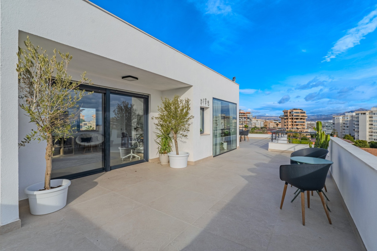 Huis te koop in Alicante | 7 slaapkamers H5303047