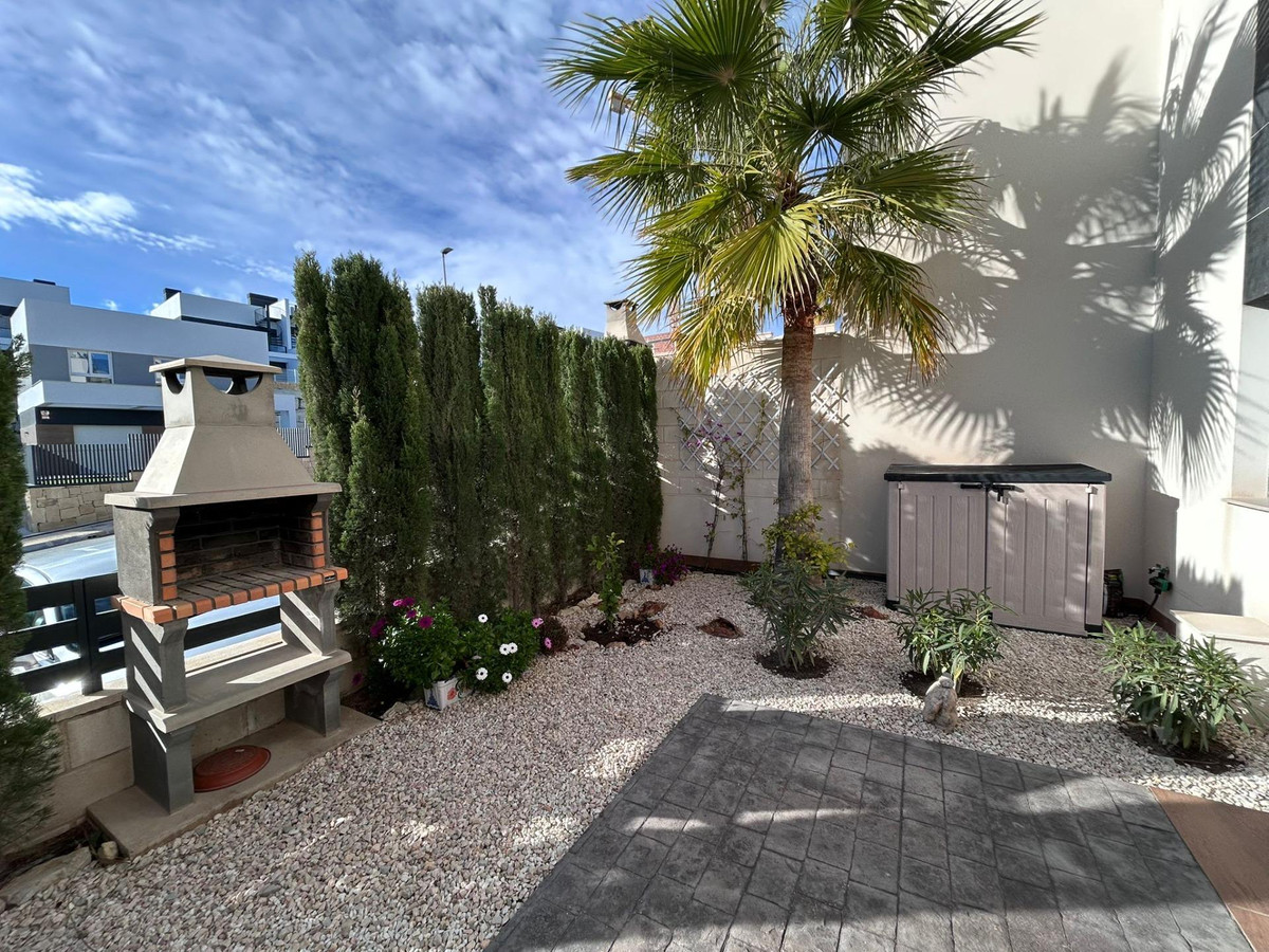 Bungalow te koop in Alicante | 3 slaapkamers H5305363