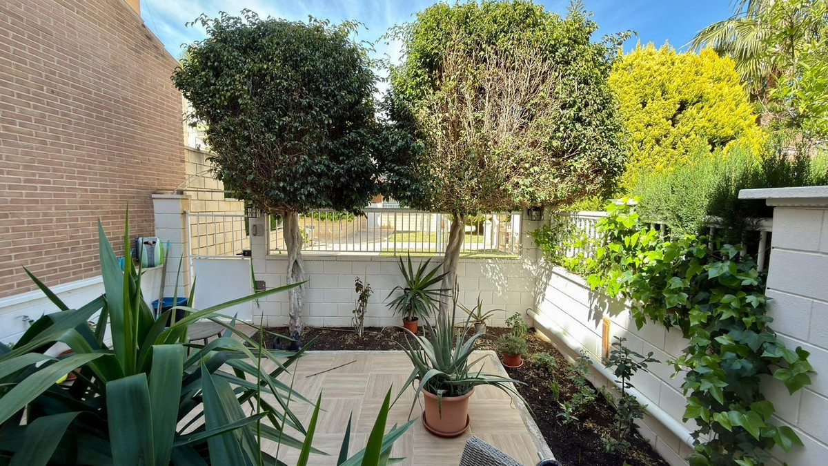 Bungalow te koop in Alicante | 6 slaapkamers H5349727