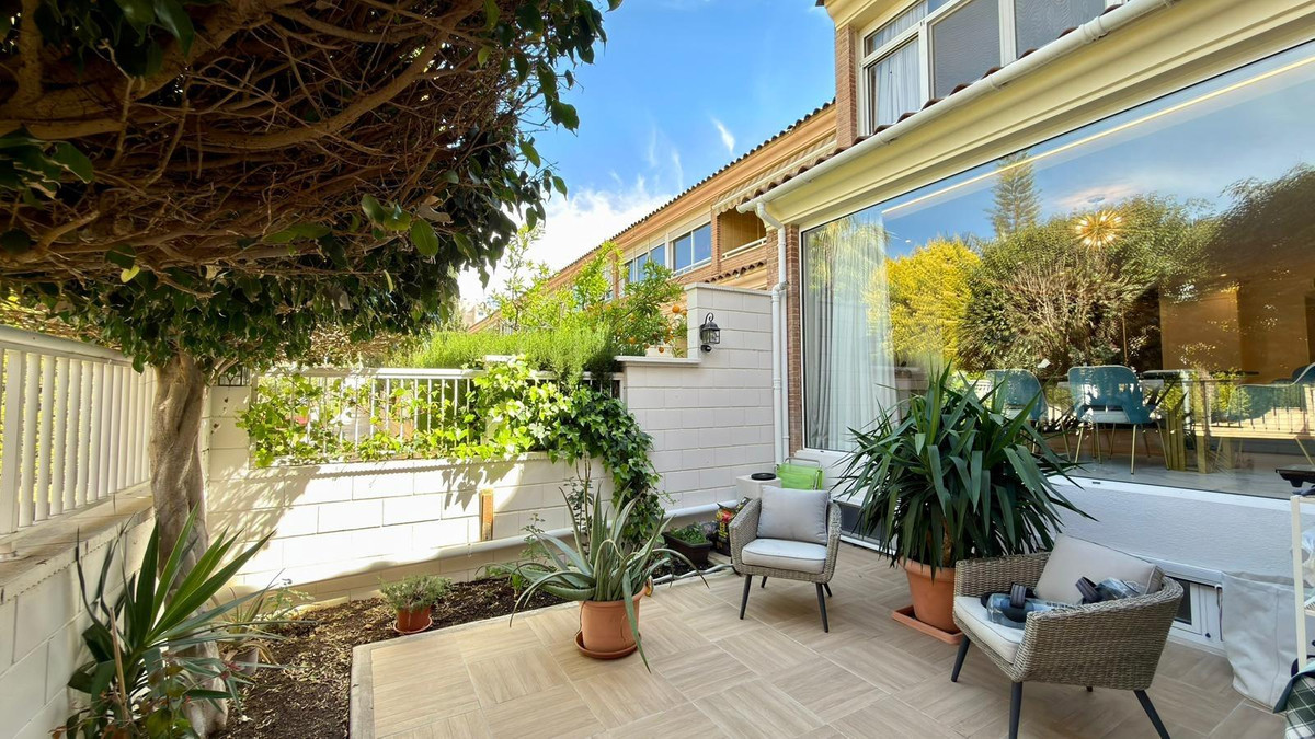 Bungalow te koop in Alicante | 6 slaapkamers H5349727