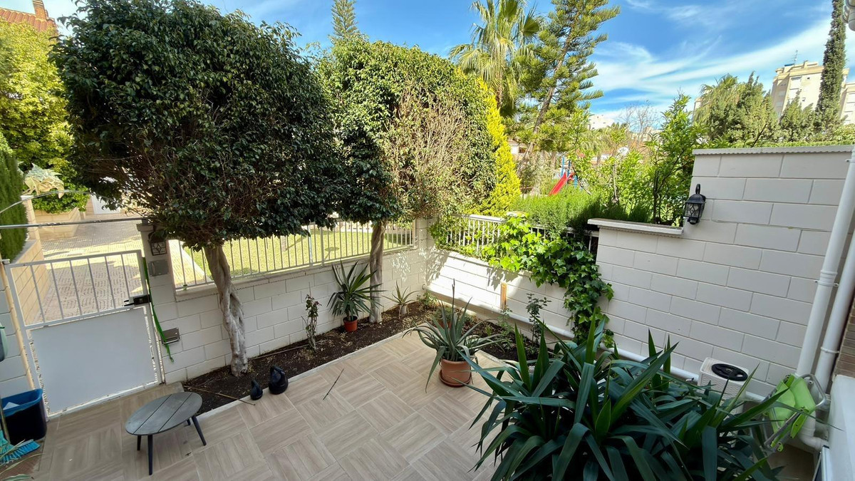 Bungalow te koop in Alicante | 6 slaapkamers H5349727