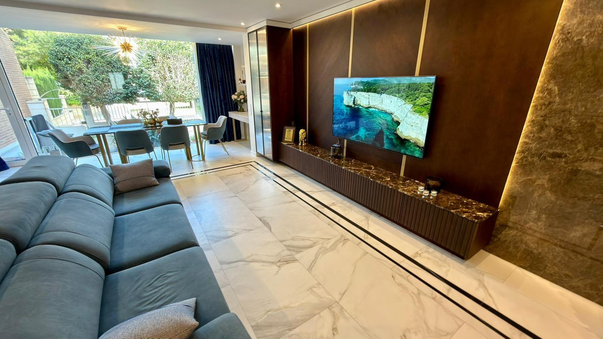 Bungalow te koop in Alicante | 6 slaapkamers H5349727