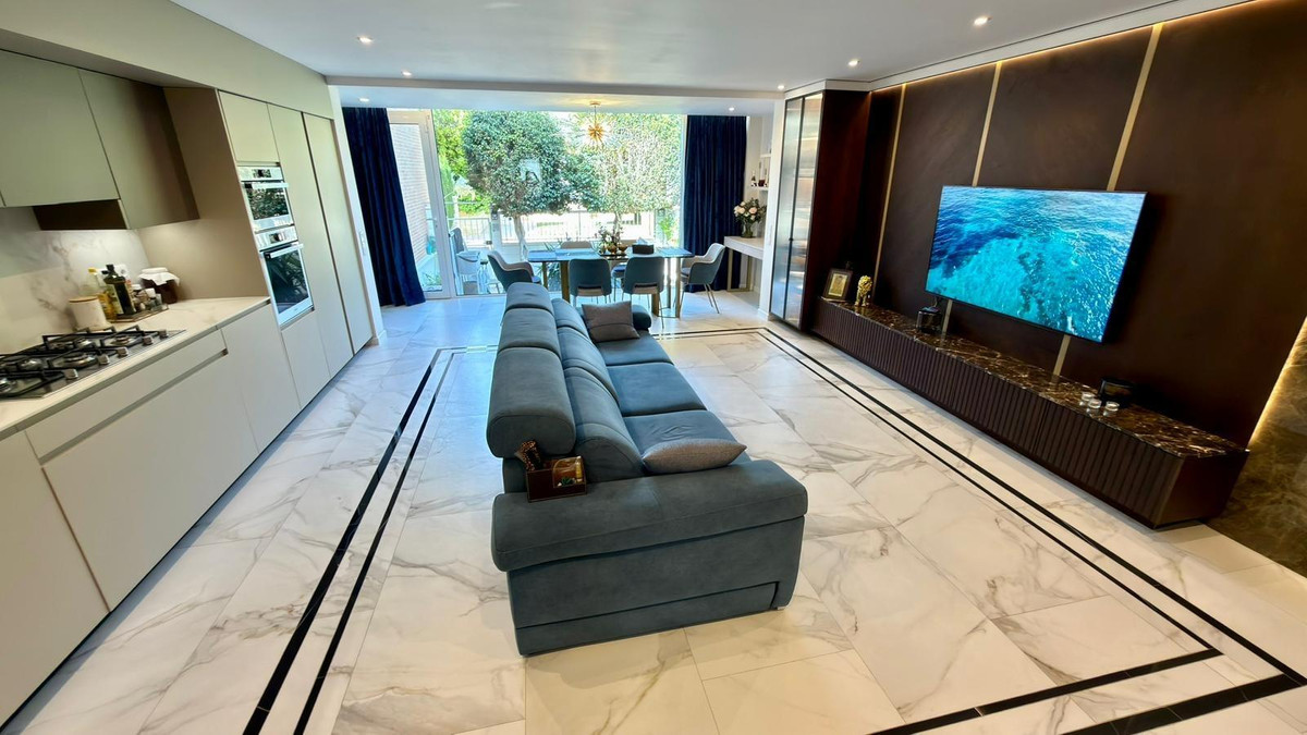 Bungalow te koop in Alicante | 6 slaapkamers H5349727