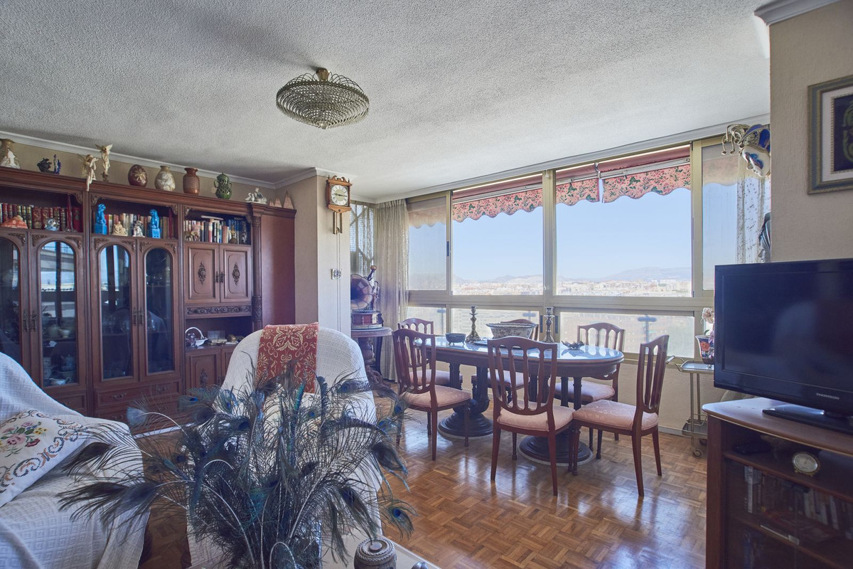 Huis te koop in Alicante | 4 slaapkamers H5390302