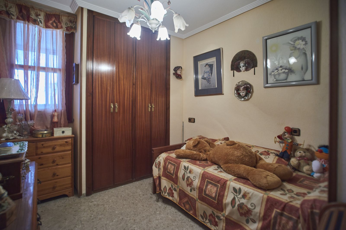Huis te koop in Alicante | 4 slaapkamers H5390302