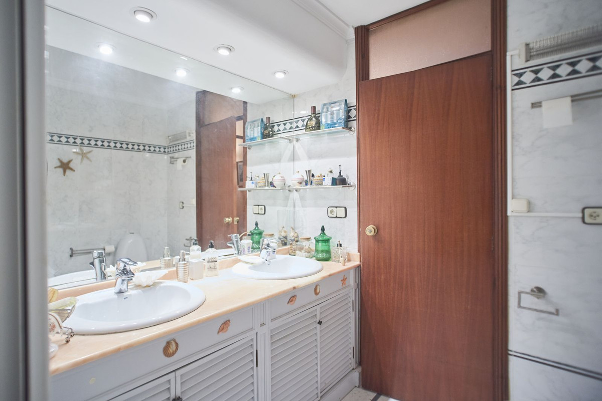 Huis te koop in Alicante | 4 slaapkamers H5390302