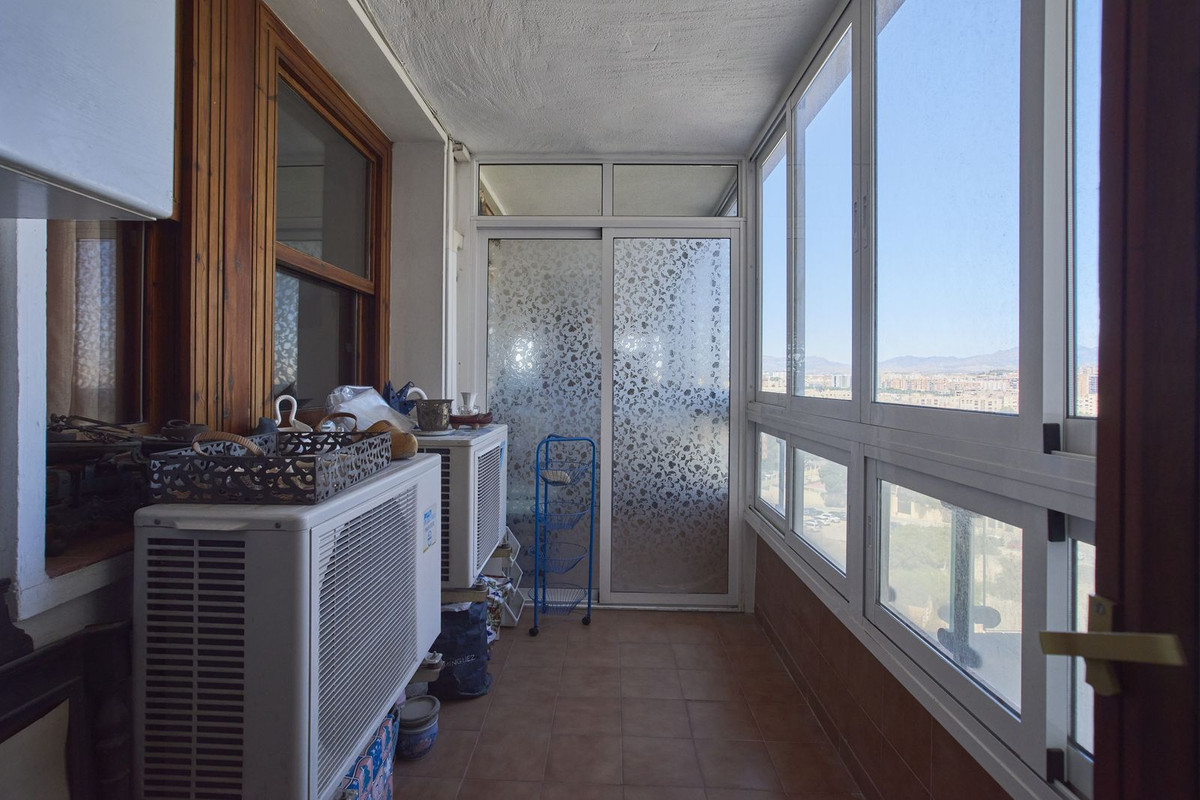Huis te koop in Alicante | 4 slaapkamers H5390302