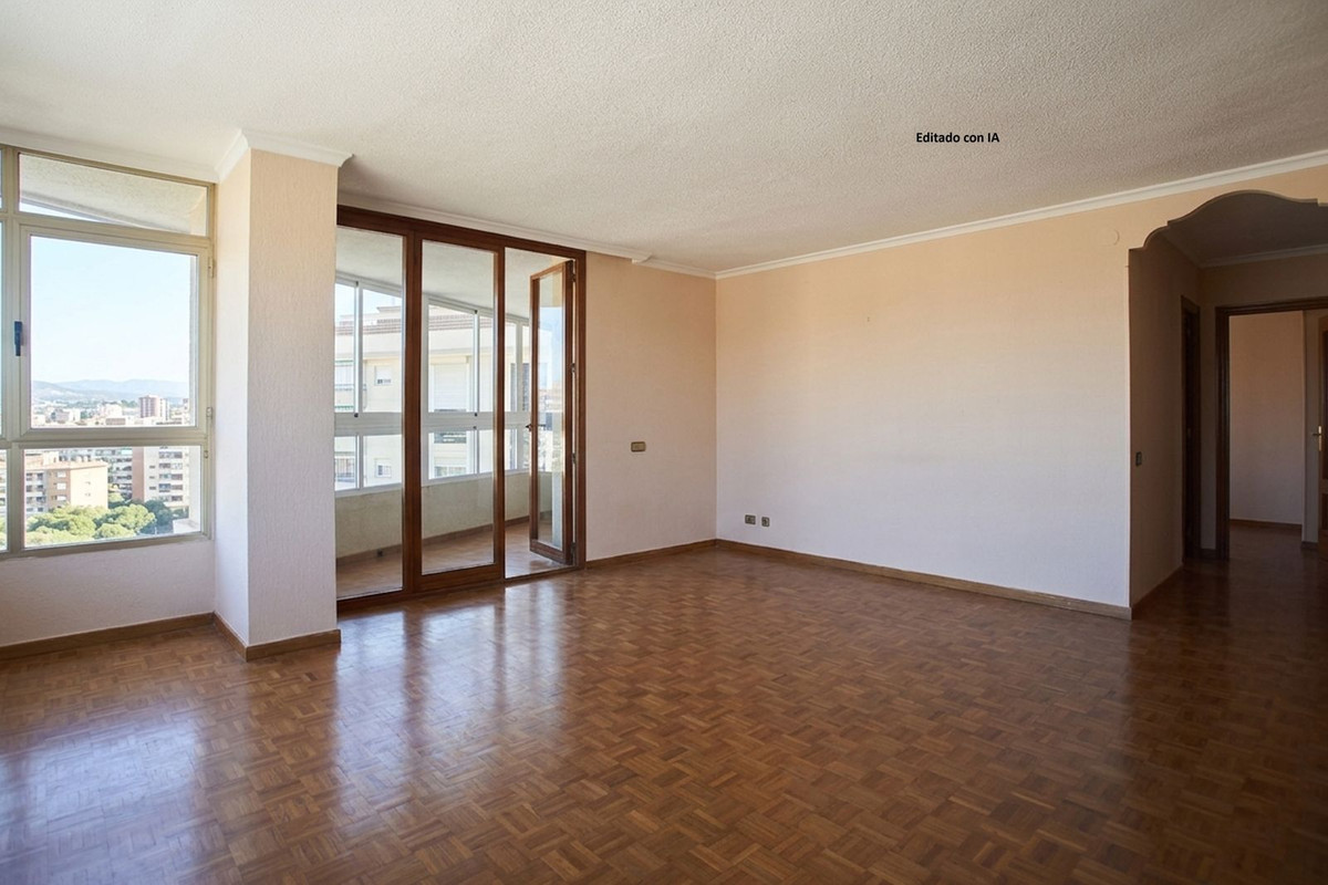 Huis te koop in Alicante | 4 slaapkamers H5390302