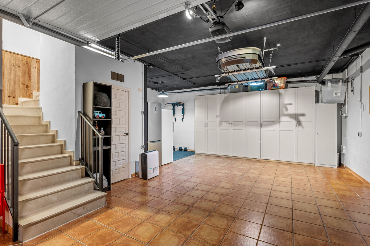 Property main view 40