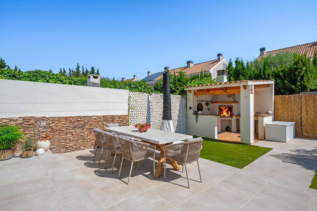 Property main view 44