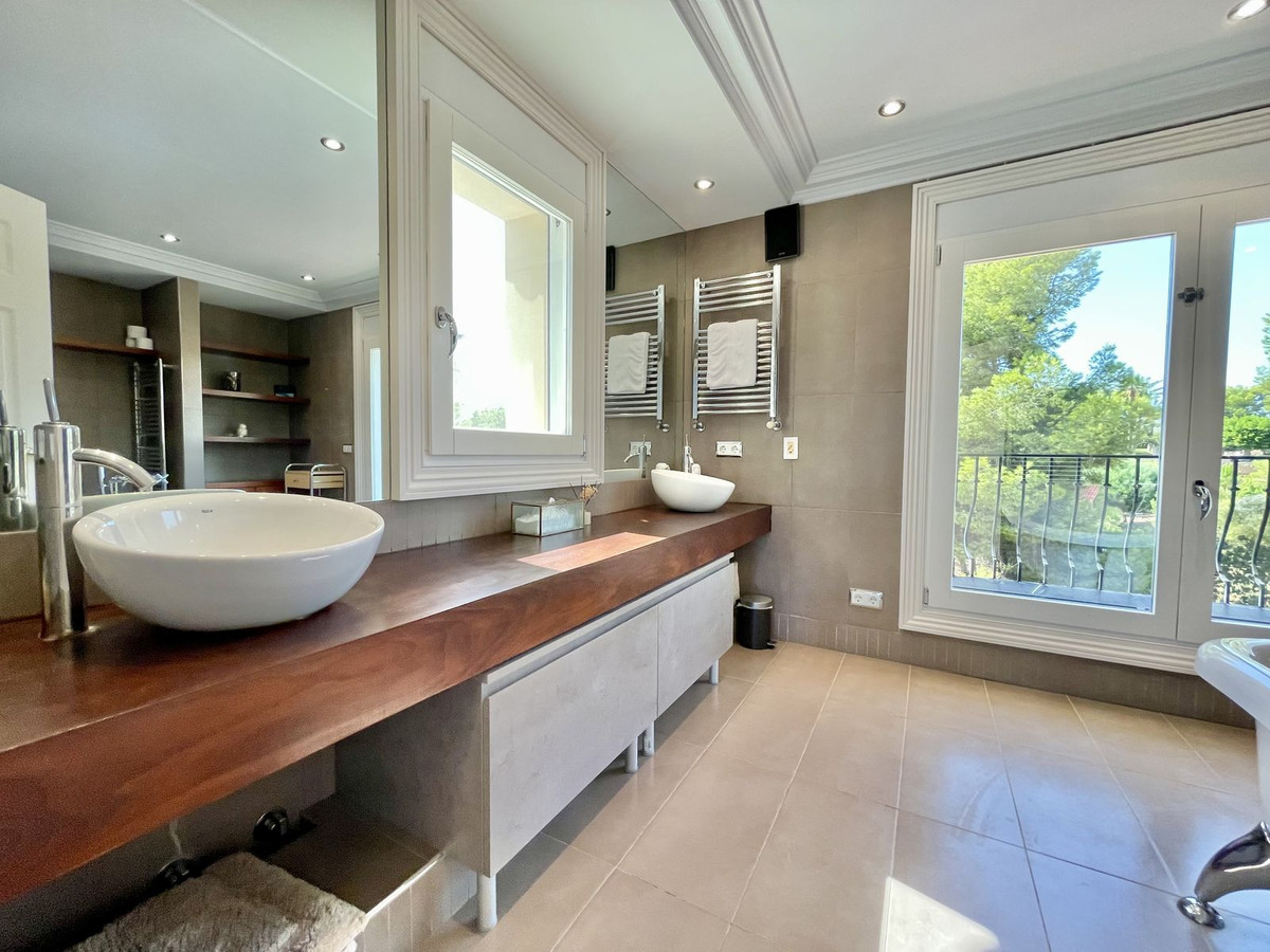 Property main view 32