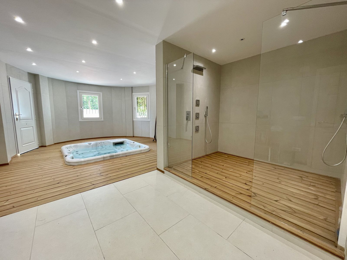 Property main view 33