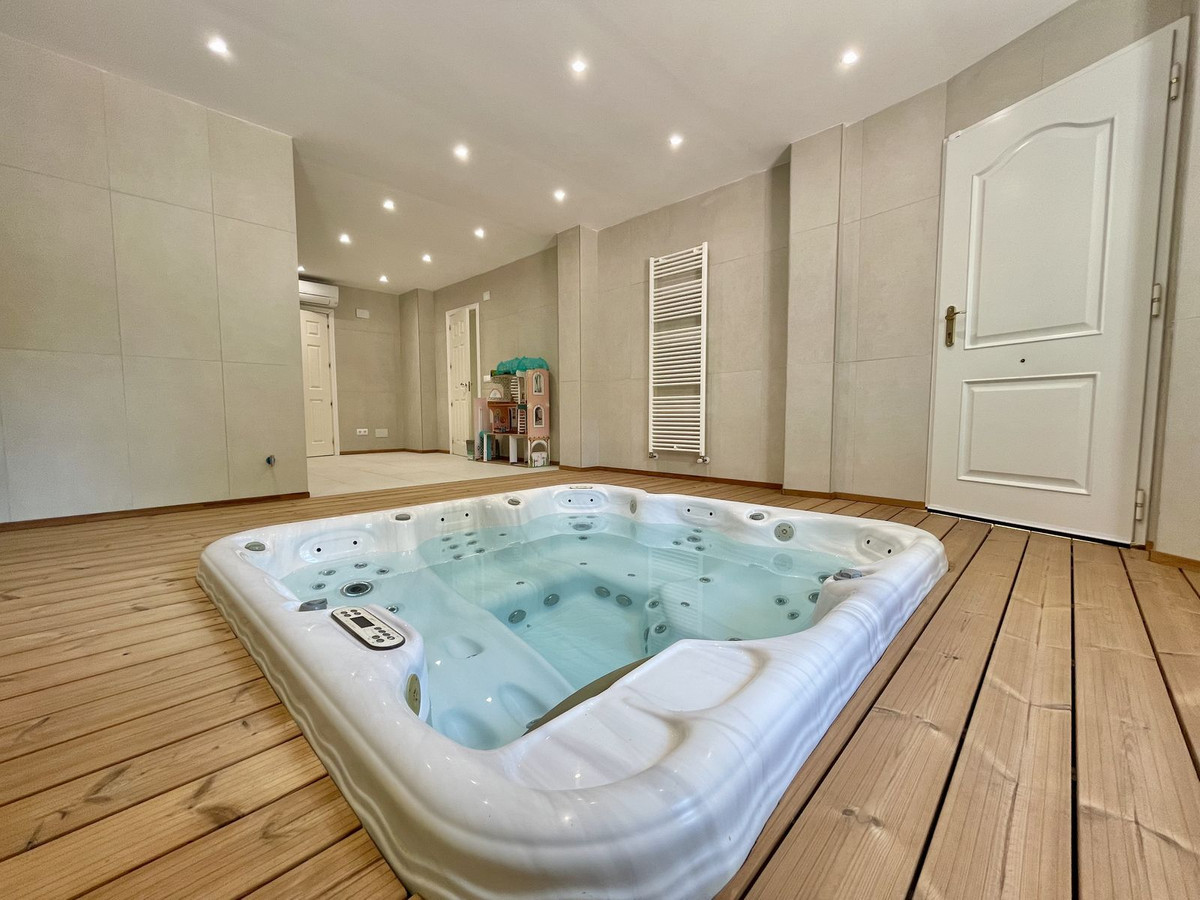 Property main view 50