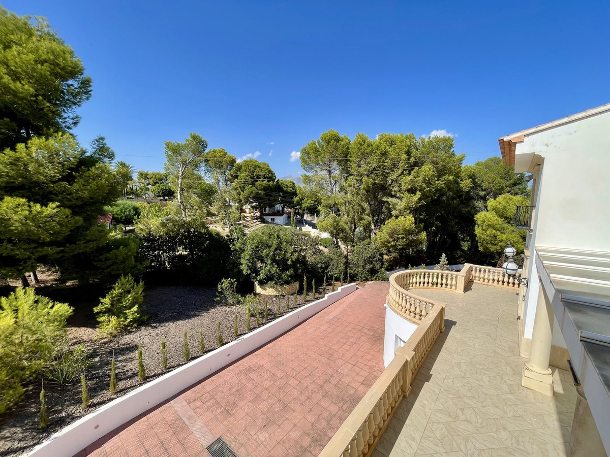Property main view 63