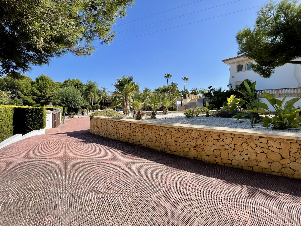 Property main view 85