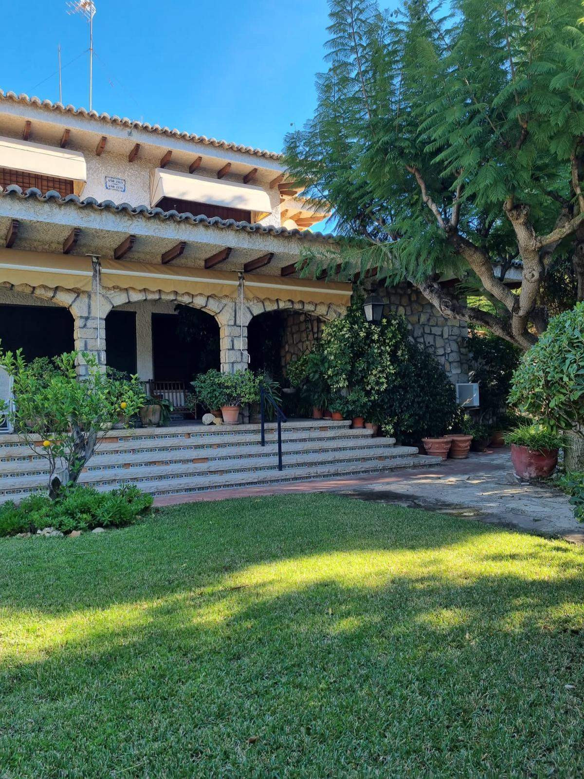 Huis te koop in Alicante | 6 slaapkamers H5465563