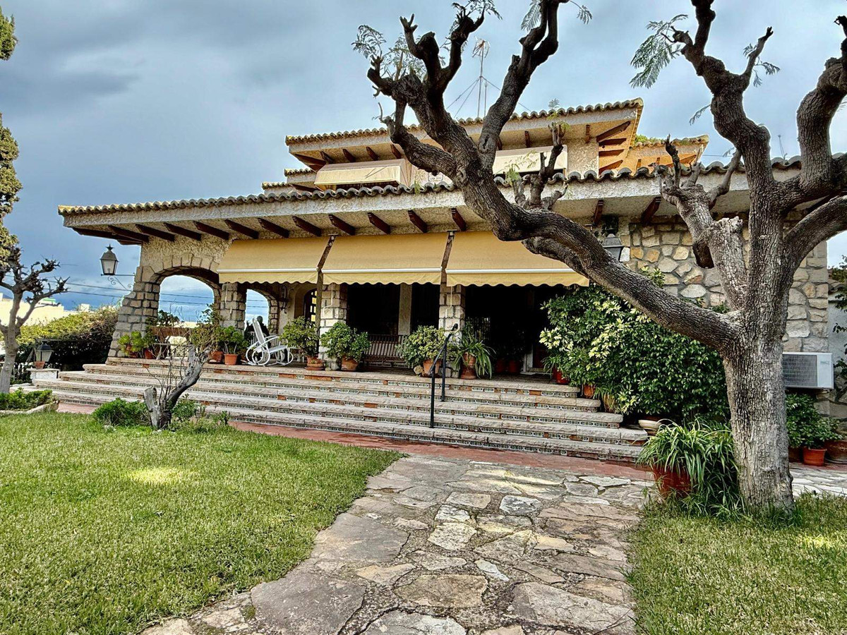 Huis te koop in Alicante | 6 slaapkamers H5465563