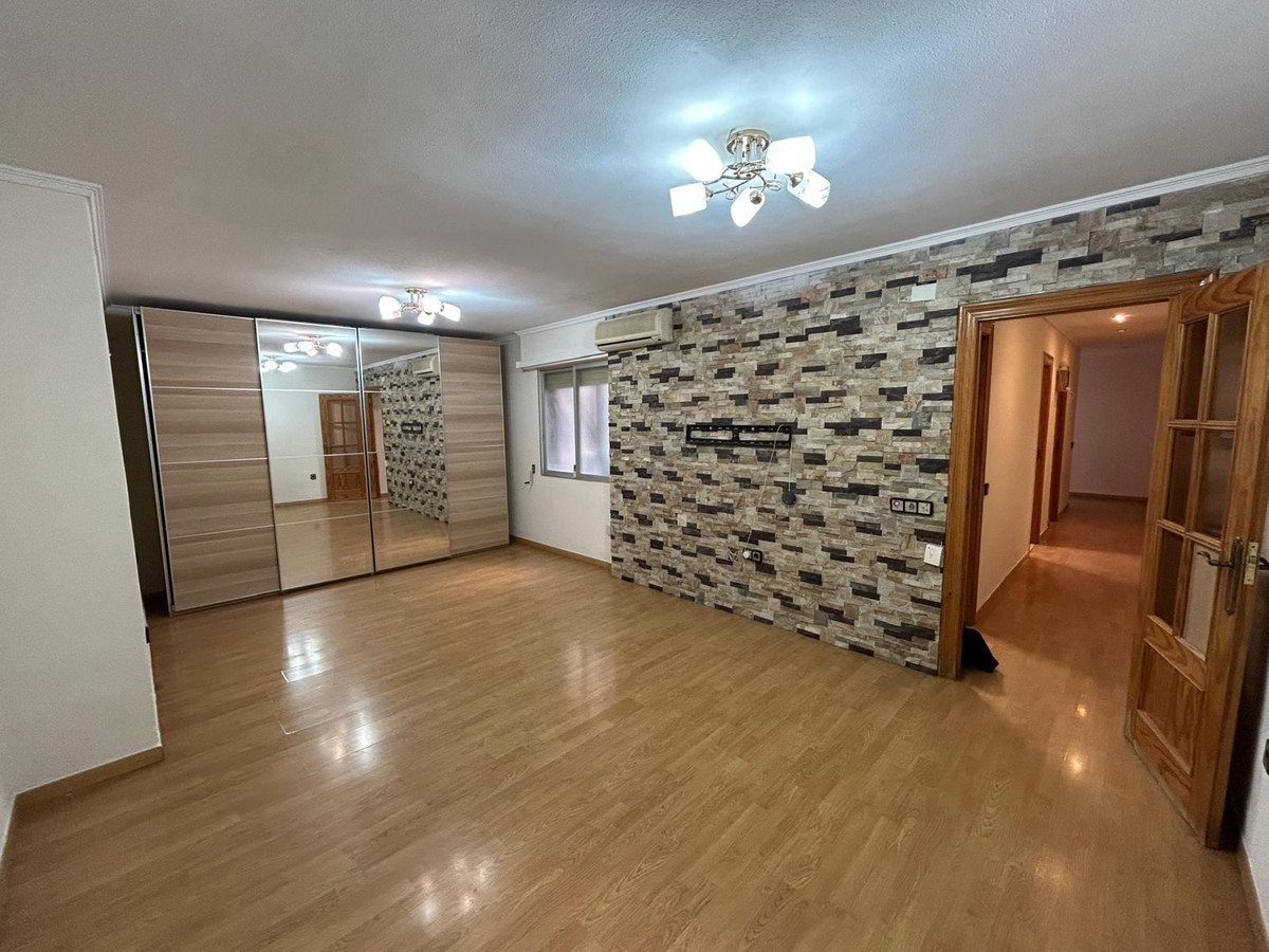 Appartement te koop in Alicante City | 3 slaapkamers H5391385