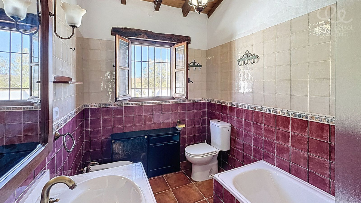 Finca - Cortijo te koop in Almachar | 3 slaapkamers H5144152