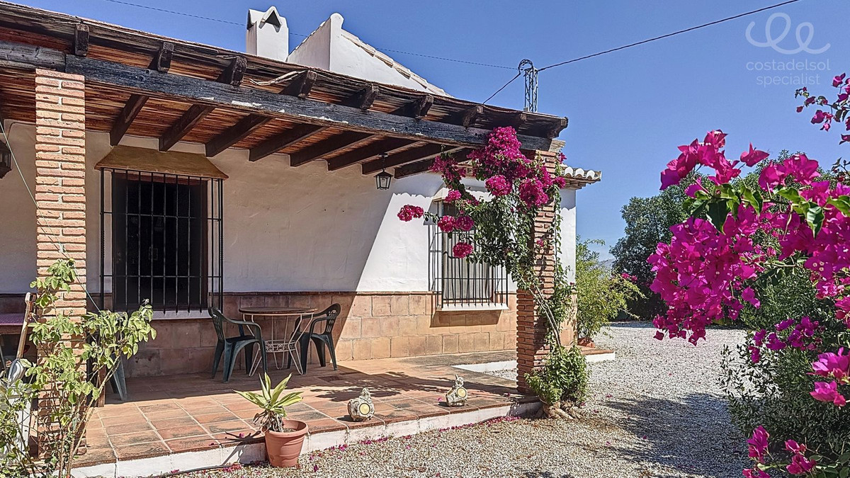Finca - Cortijo te koop in Almachar | 3 slaapkamers H5144152