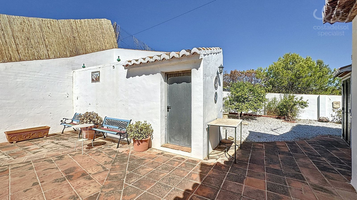 Finca - Cortijo te koop in Almachar | 3 slaapkamers H5144152
