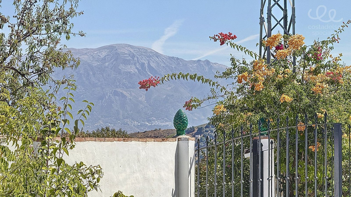 Finca - Cortijo te koop in Almachar | 3 slaapkamers H5144152