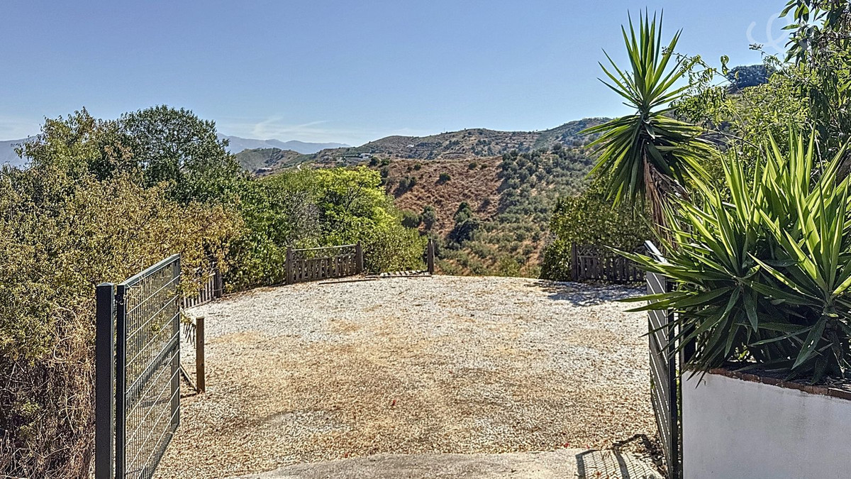 Finca - Cortijo te koop in Almachar | 3 slaapkamers H5144152