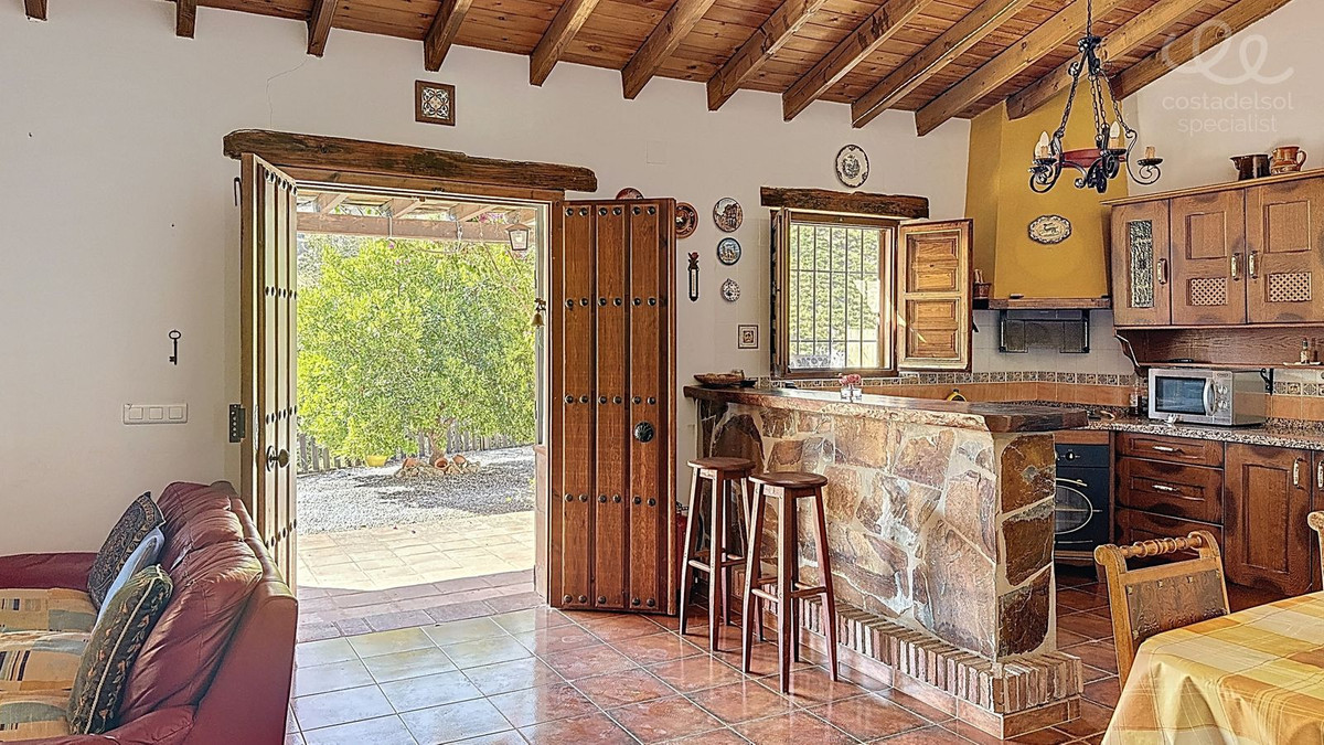 Finca - Cortijo te koop in Almachar | 3 slaapkamers H5144152